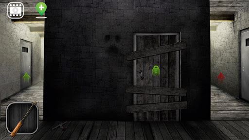 Horror house night image